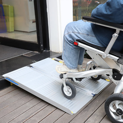Ruedamann 28.7" W Folding Wheelchair Ramp,,AluminumPortable,Handle,600 lbs