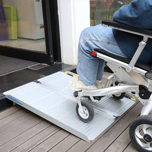 Ruedamann 28.7" W Folding Wheelchair Ramp,,AluminumPortable,Handle,600 lbs